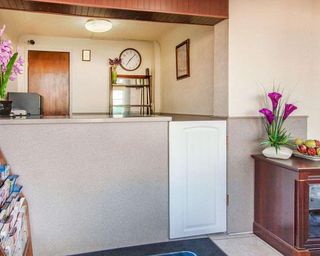 Signature Inn Eugene Interior photo