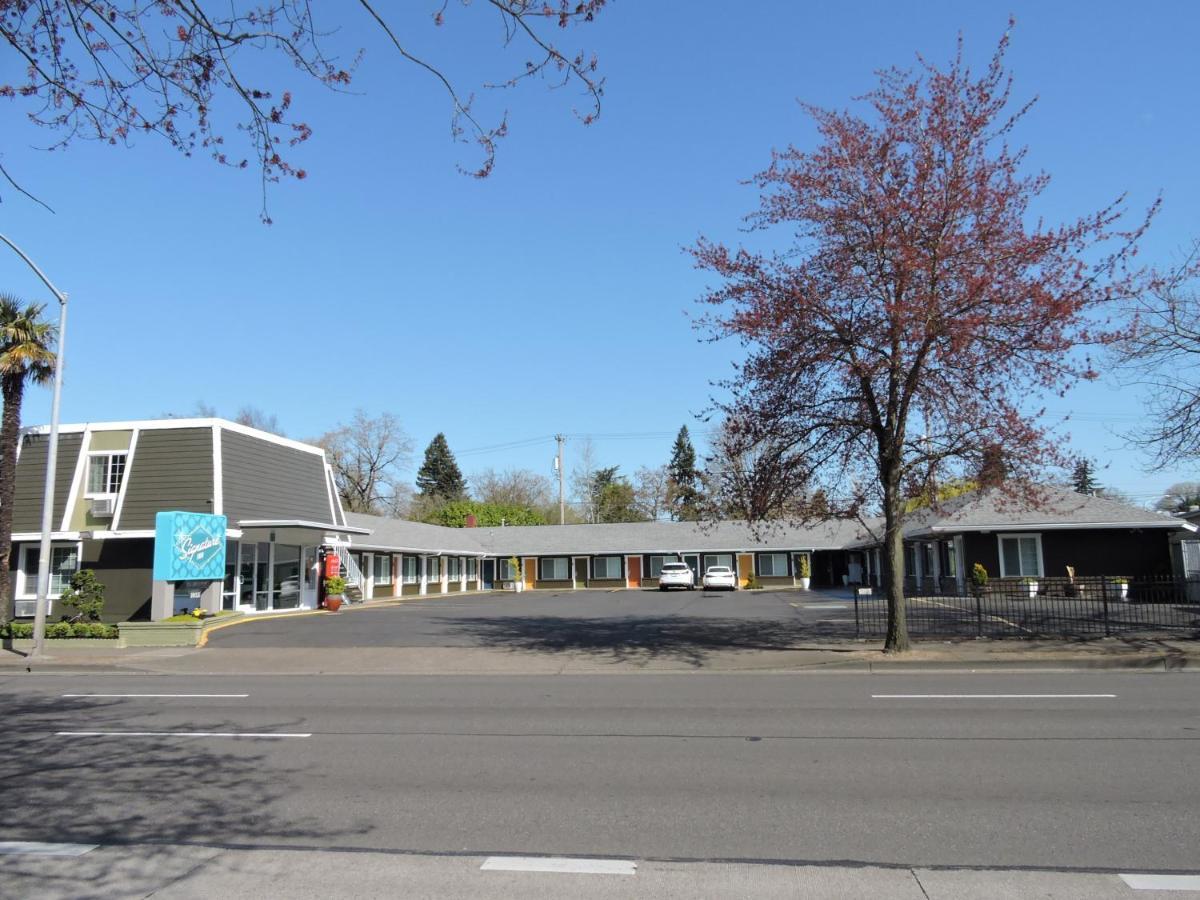 Signature Inn Eugene Exterior photo