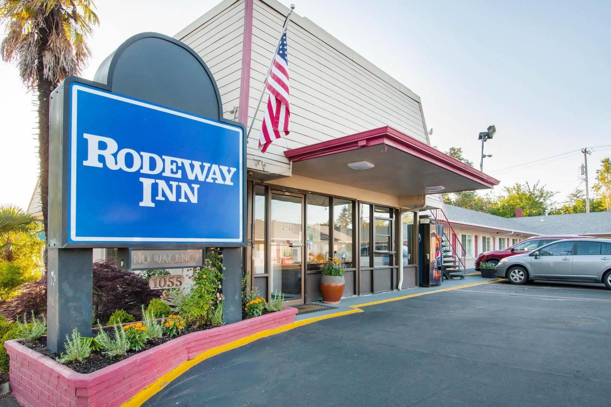 Signature Inn Eugene Exterior photo